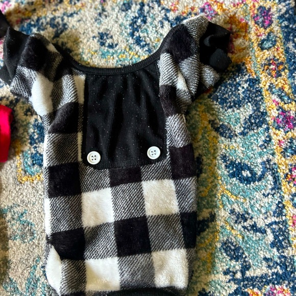 6/$25 SMALL DOG CLOTHING - Picture 7 of 7